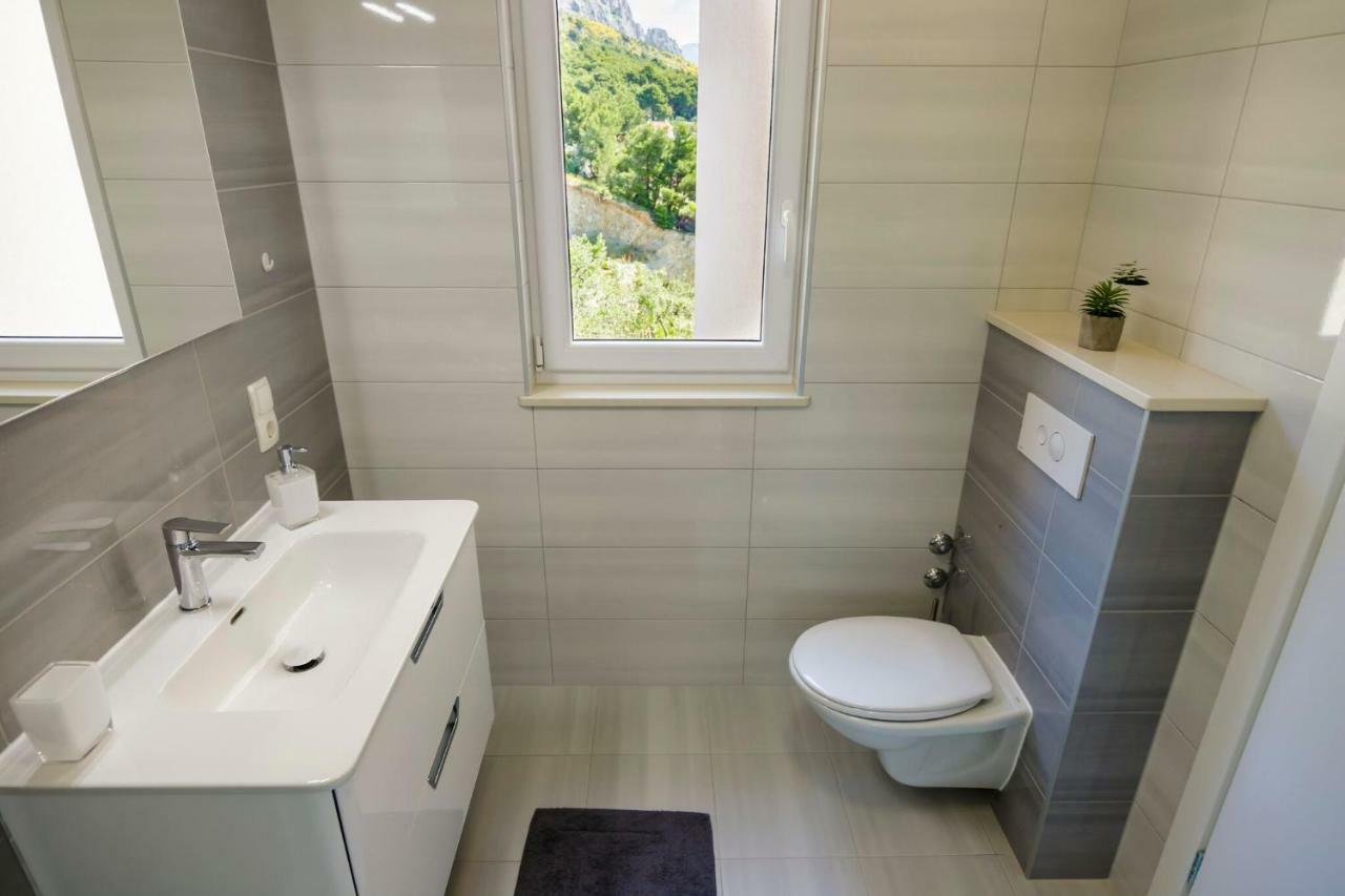 Apartmani Ticinovic Omis Luaran gambar