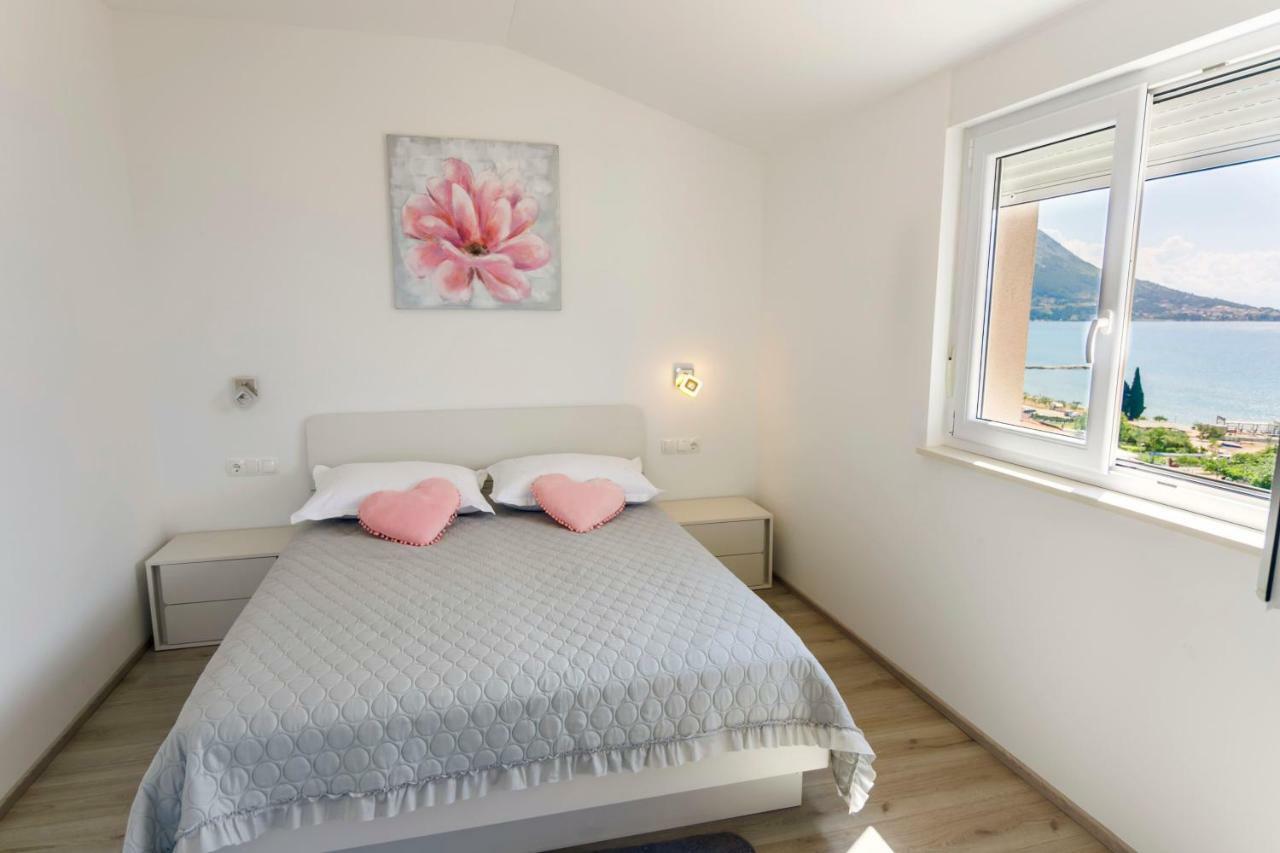 Apartmani Ticinovic Omis Luaran gambar