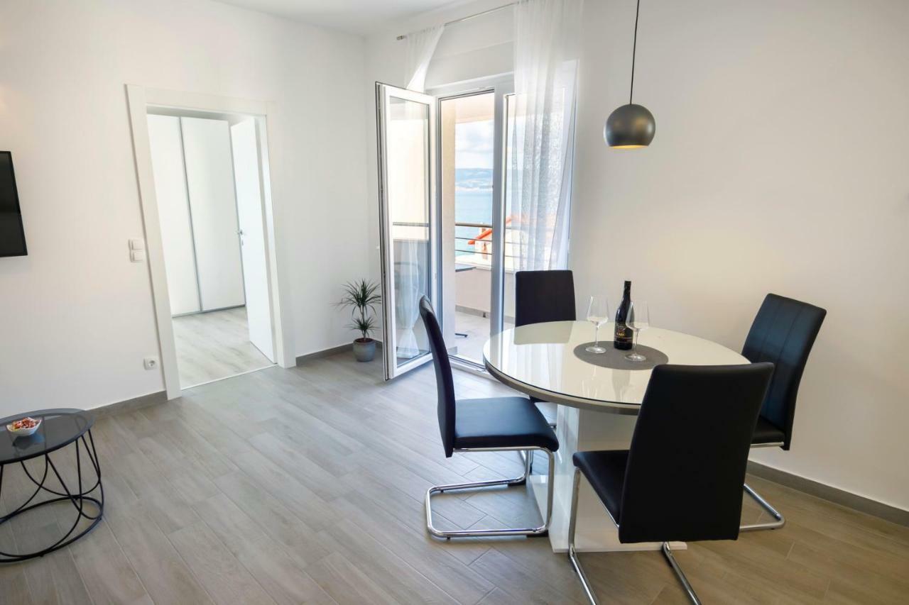 Apartmani Ticinovic Omis Luaran gambar
